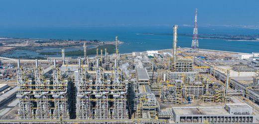 China: BASF-Vorstandschef Markus Kamieth verteidigt Milliardeninvestitionen