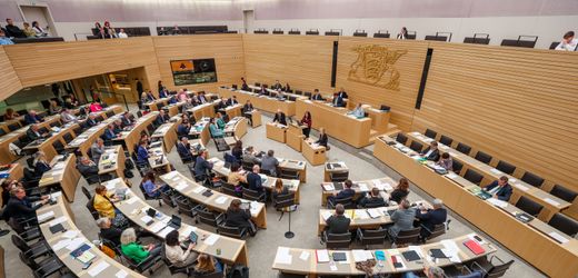 Baden-Württemberg: Nur ein Drittel Frauen in neu gewähltem Landtag