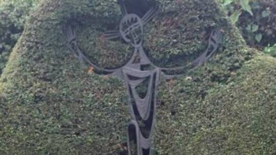 Nach Diebstählen im Kreis Viersen: Polizei mahnt, Friedhofschmuck gut zu sichern