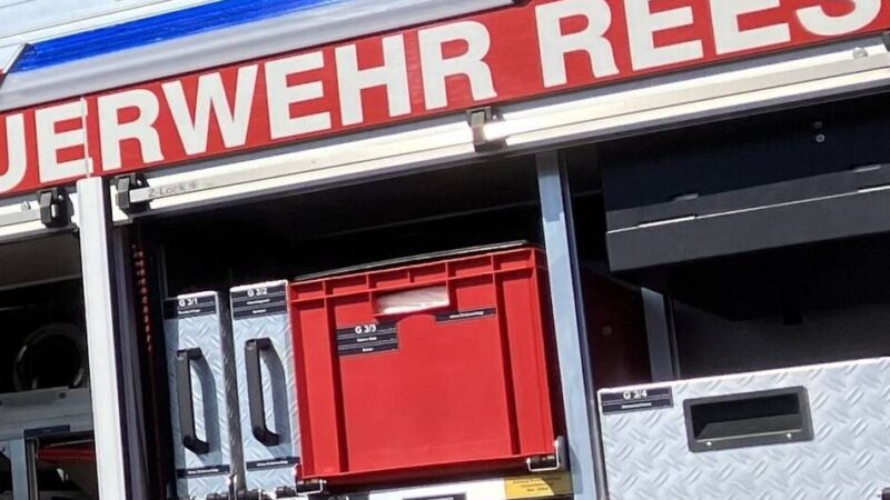 Einsätze des Löschzugs Rees: Feuerwehr kommt Rettungsdienst zweimal zur Hilfe