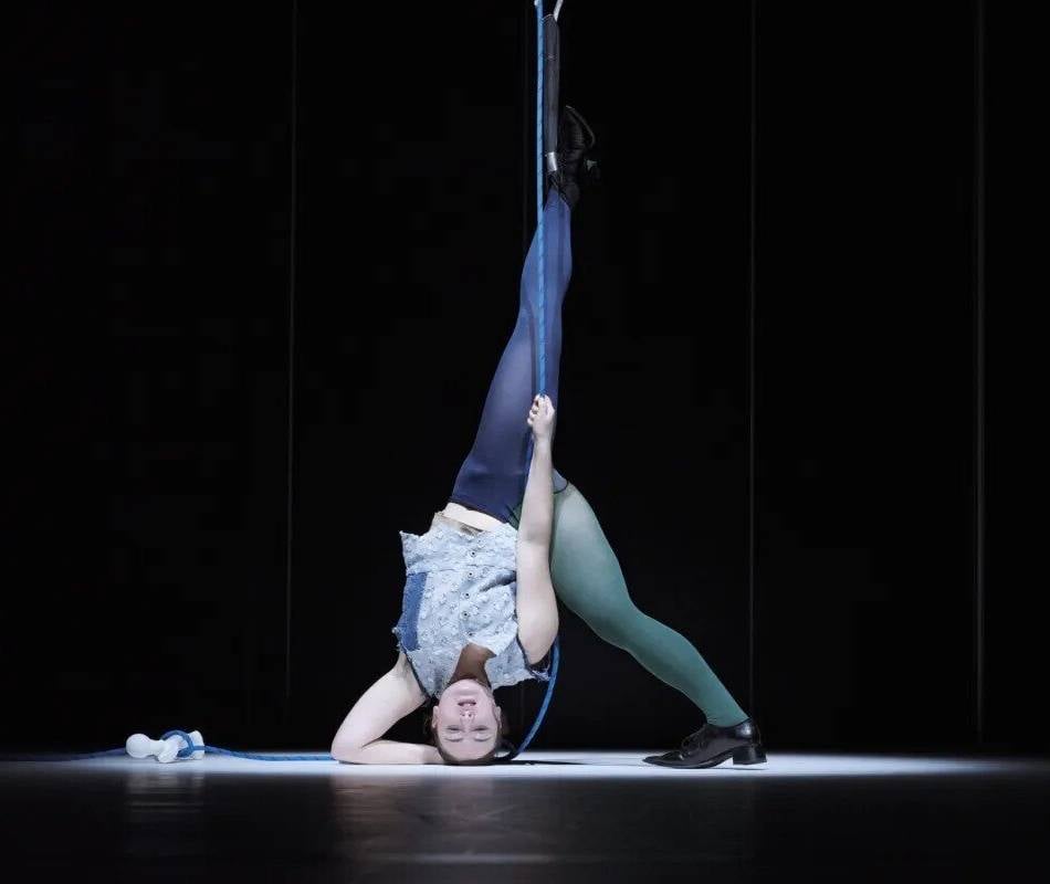 Tanzfestival in Krefeld: Von der Macht des Schildes