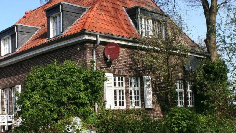 Ende des beliebten Ausflugsziels?: Lindenhof in Mehr soll verkauft werden – So viel soll er kosten