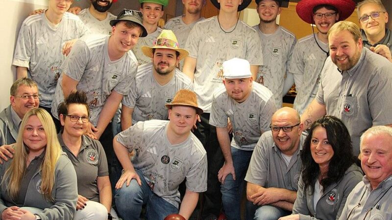 „Gut Holz“ in Gustorf/Gindorf: Rekordzahlen beim traditionellen Kegelturnier