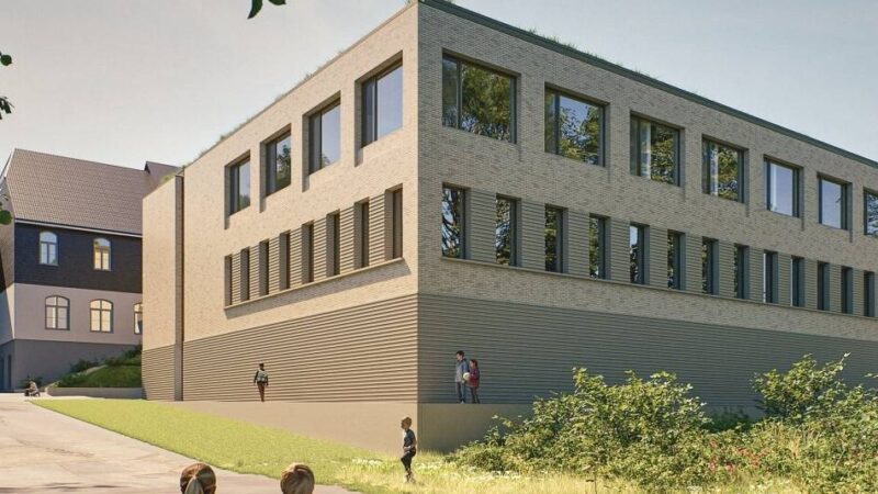 Grundschule Tente in Wermelskirchen: Sport im Festzelt?