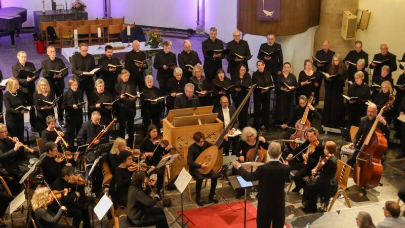 Schönhausen-Chor Krefeld beglückt: Achtung Hochspannung – Wie die Matthäuspassion das Publikum elektrisiert