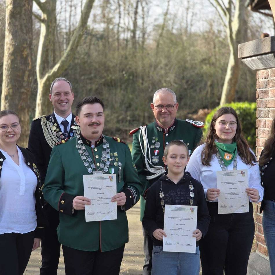 Brauchtum in Grevenbroich: Neue Nachwuchsmajestäten im Bezirksverband