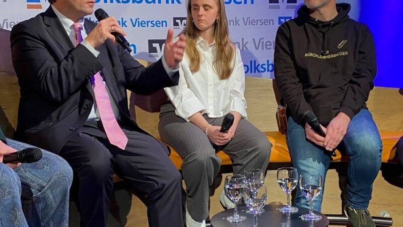 Talkrunde „Menschen im Mittelpunkt“: Von Fantastik bis zur hohen Finanzpolitik