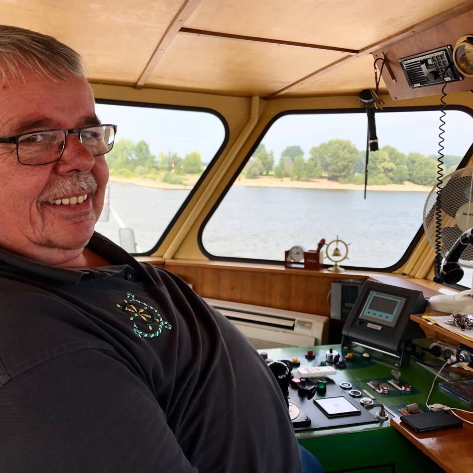 Jubiläum Reeser Personenschifffahrt: Ein Kapitän mit Leib und Seele