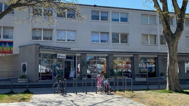 Neuerungen für Dormagener: Stadtbibliothek wechselt auf Onleihe 3 – das ändert sich