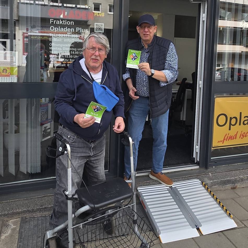 Teilhabe in Leverkusen: Auch ein Fraktionsbüro hat jetzt das „Barrierefrei-Siegel“