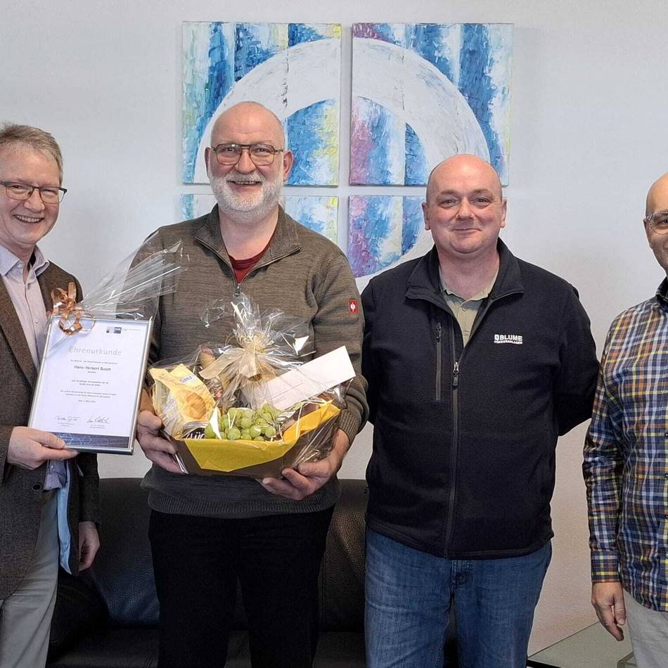 Unternehmen aus Radevormwald: Dienstjubiläum bei Blume-Rollen