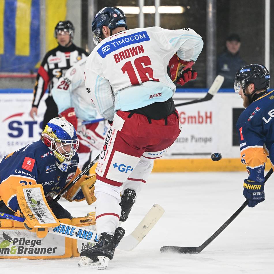 Schwacher Hauptrunden-Abschluss: Vier Gegentore in Unterzahl – Der DEG-Badegang in Weißwasser im Video