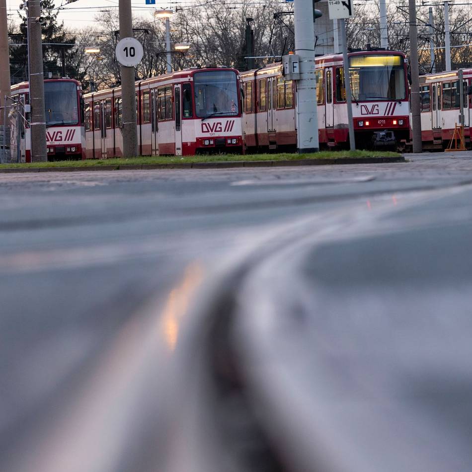 Tarifkonflikt mit Folgen: Weitere Warnstreiks im NRW-Nahverkehr – Duisburg und Niederrhein betroffen