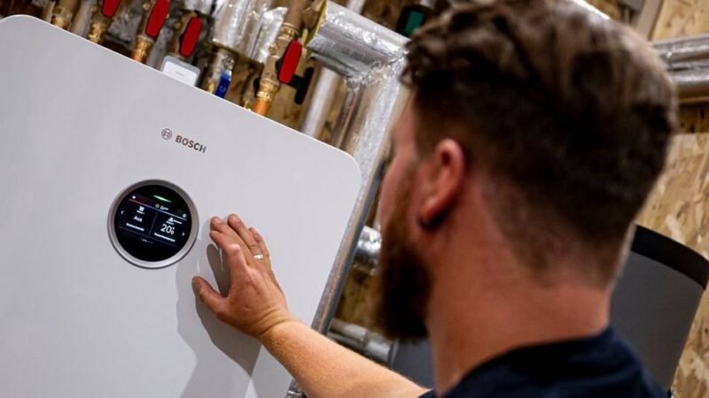 Große Gasumstellung in Krefeld: 47.600 Haushalte betroffen – bald klingeln Monteure an der Tür