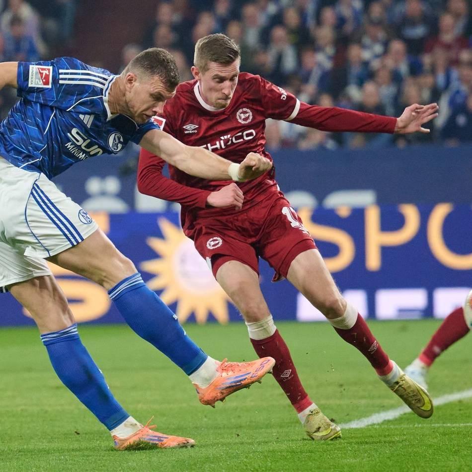 2. Bundesliga kompakt: Schalke verteidigt die Tabellenführung – Elversberg siegt spät gegen Magdeburg