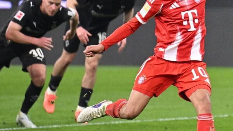 Treffer vom Punkt und die Kapitänsbinde: „Kleine Momente tun ihm gut“ – Musiala feiert gegen Gladbach Tor-Comeback