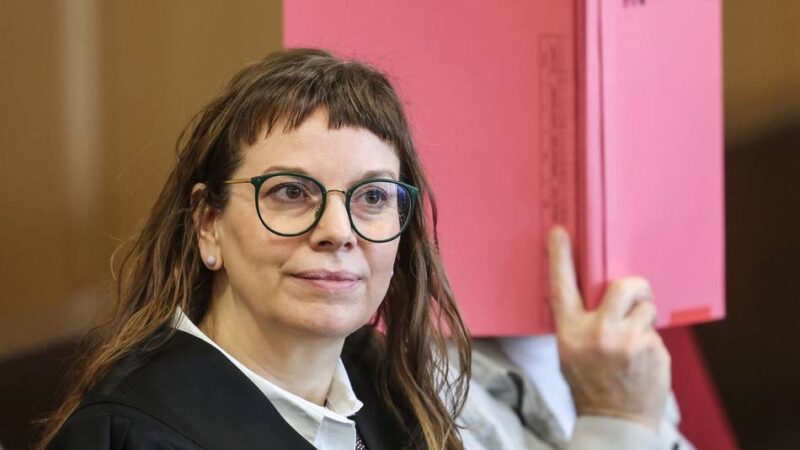 „Cold Case“ in Hilden von 1984: Mord an Professor – Verteidigung will Zeugen aus dem Rotlichtmilieu anhören