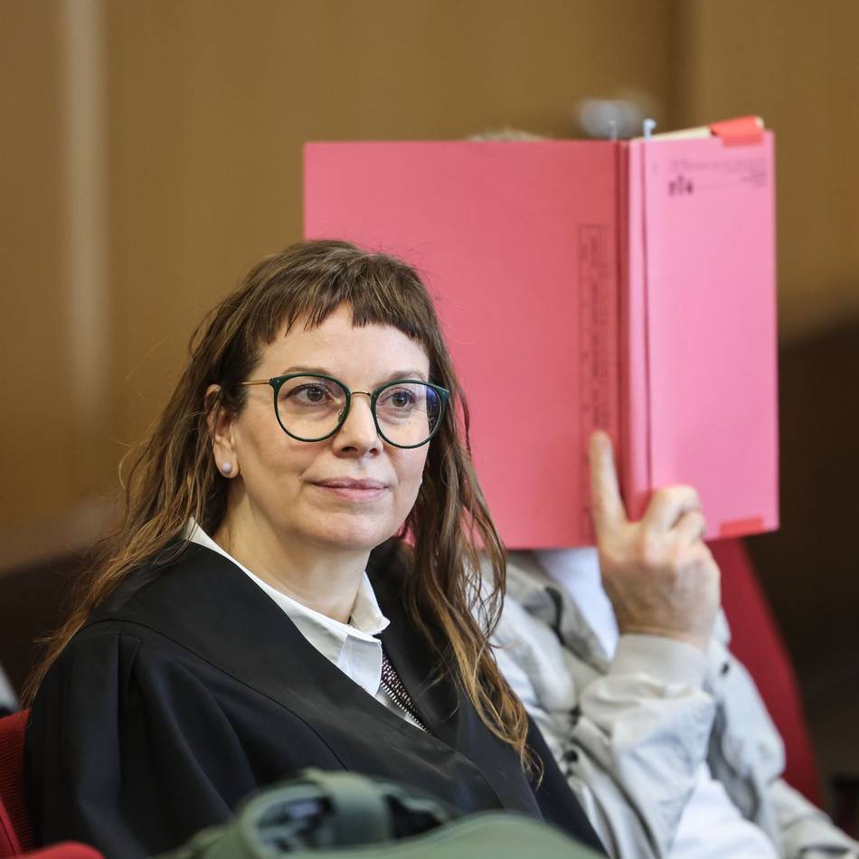 „Cold Case“ in Hilden von 1984: Mord an Professor – Verteidigung will Zeugen aus dem Rotlichtmilieu anhören