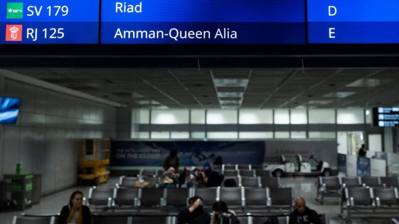 Reisebüros im Kreis Viersen berichten: Reisende aus dem Kreis stecken im Nahen Osten fest