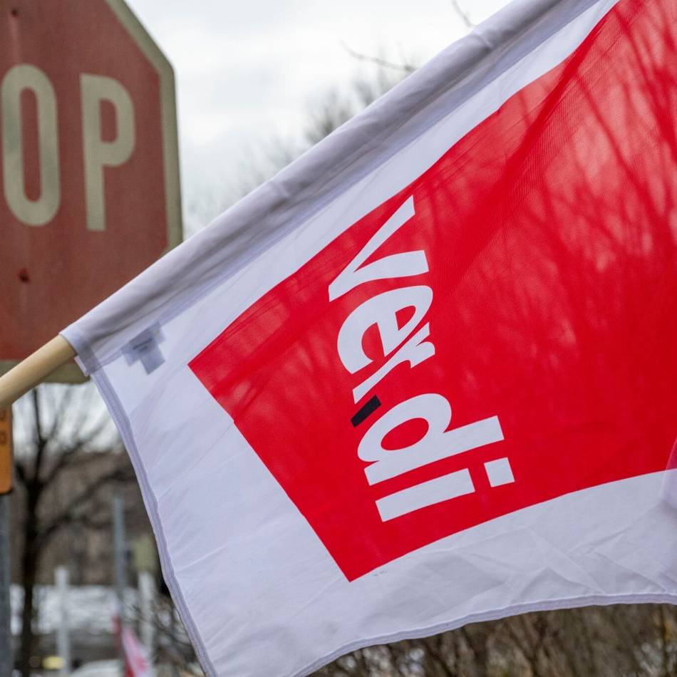 Nahverkehr in Krefeld: Montag wieder Streik: SWK fährt nur im Notbetrieb