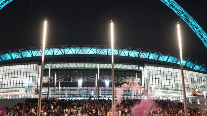 Neue Regeln: Illegales Betreten eines Stadions in England und Wales ist jetzt eine Straftat