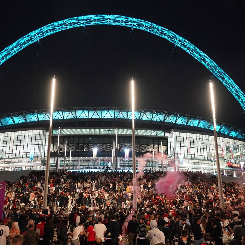 Neue Regeln: Illegales Betreten eines Stadions in England und Wales ist jetzt eine Straftat
