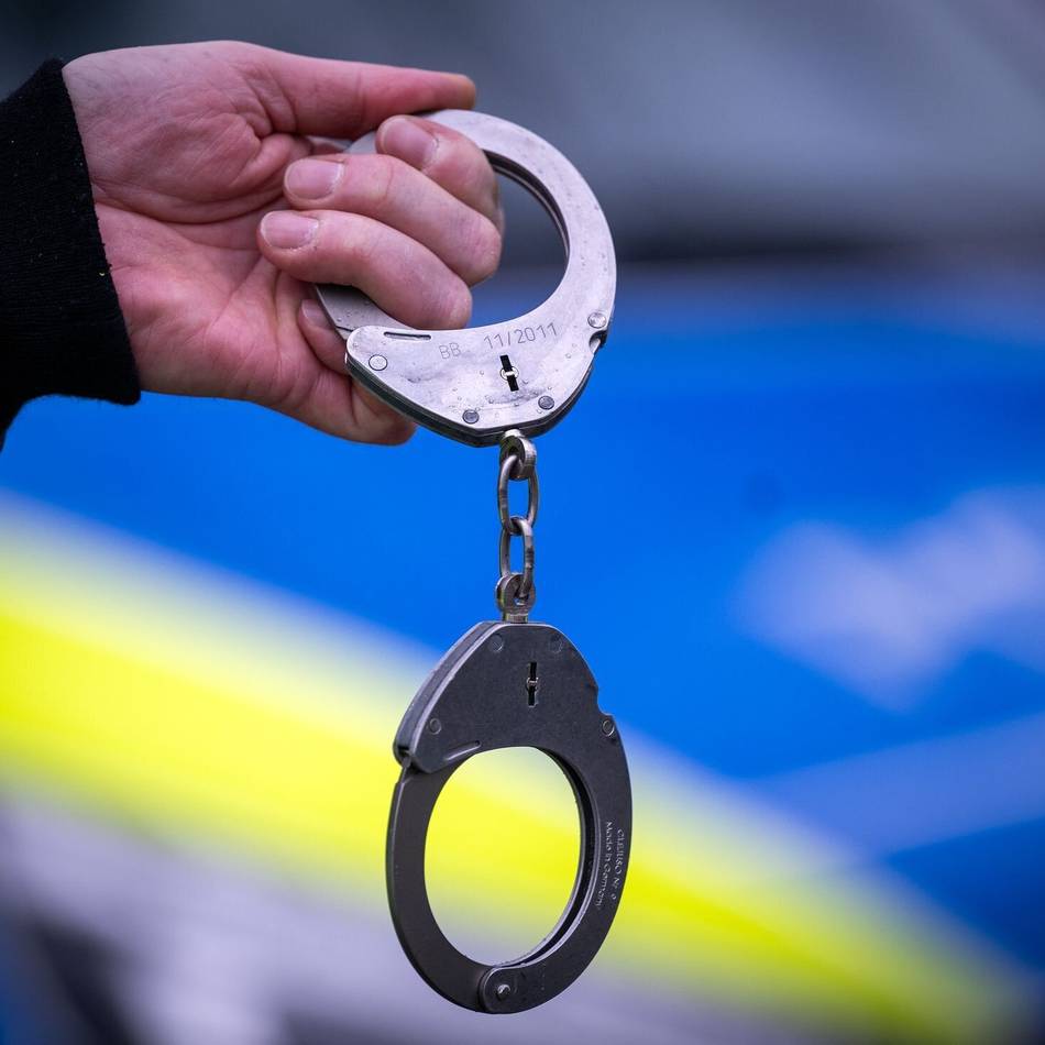 Hubschraubereinsatz in Langenfeld: Polizei nimmt mutmaßliche Kupferdiebe auf frischer Tat fest