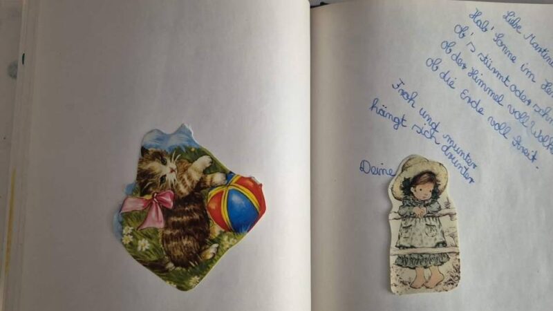 Neusser Nostalgie zum Tag der Poesie: Glanzbilder – aber bitte mit Glitzer