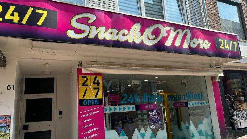 Aus für „Snackomore“: Automatenkiosk in der Klever Innenstadt schließt
