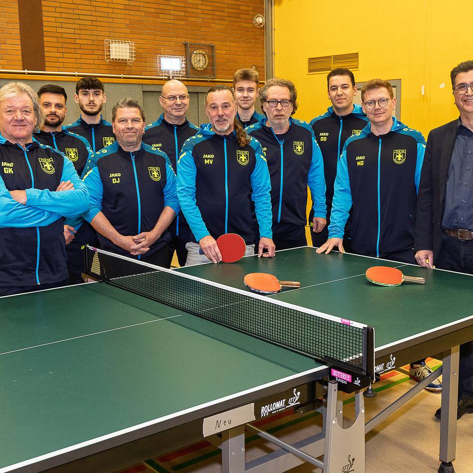 Spende des Stadtsportverbands Rheinberg: TuS 08 freut sich über zwei neue Tischtennisplatten