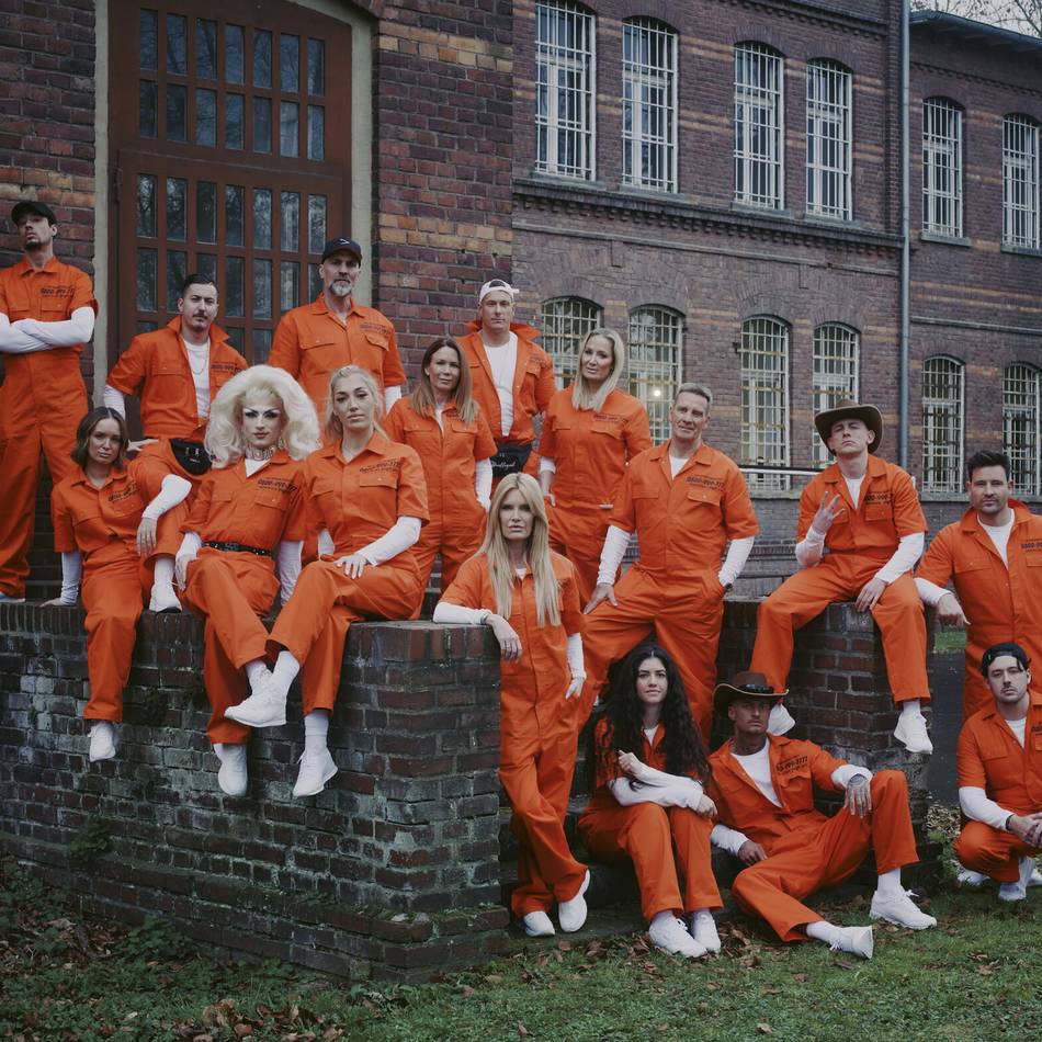 Jeder kann helfen – oder sie verraten: Diese 16 Promis sind in Düsseldorf für „Most Wanted“ auf der Flucht