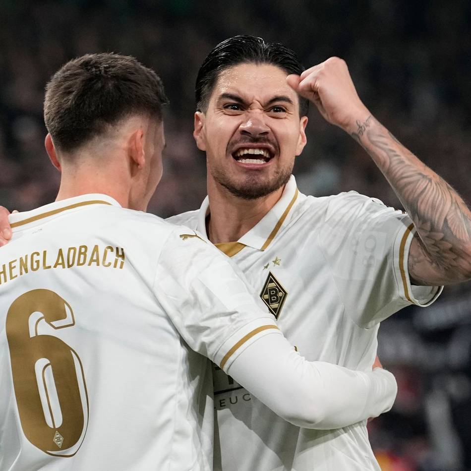 „Sehr, sehr zufrieden“: Diks im Rekord-Battle mit Mohya – Lob von Polanski