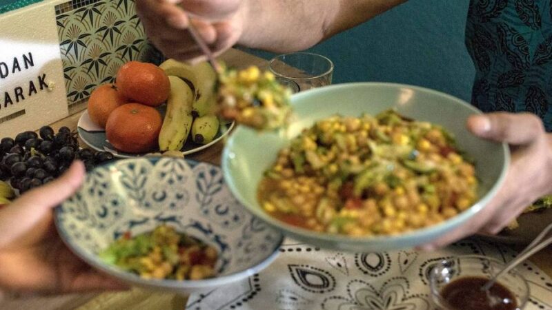 Beginn des Fastenmonats Ramadan: Zu Gast beim Fastenbrechen – „Wir wollen Gemeinsamkeiten aufzeigen“