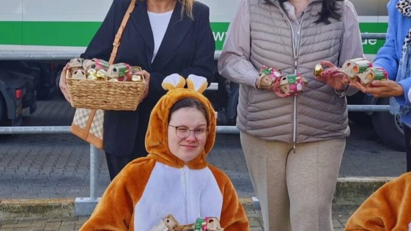 Osteraktion des Citymanagements in Viersen: Eier-Snacks beim Shoppen naschen