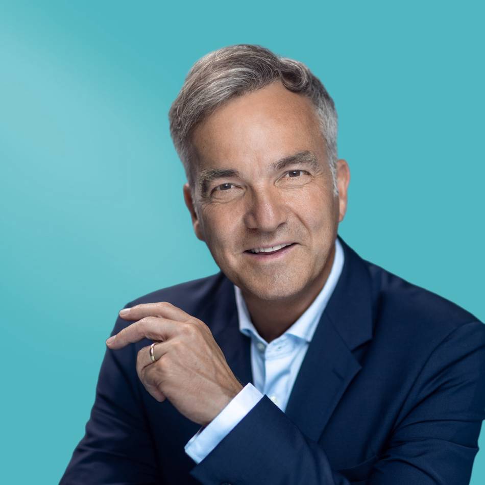 Unebene Wege: Bürgermeister Hopp kümmert sich um Dülkener Friedhof