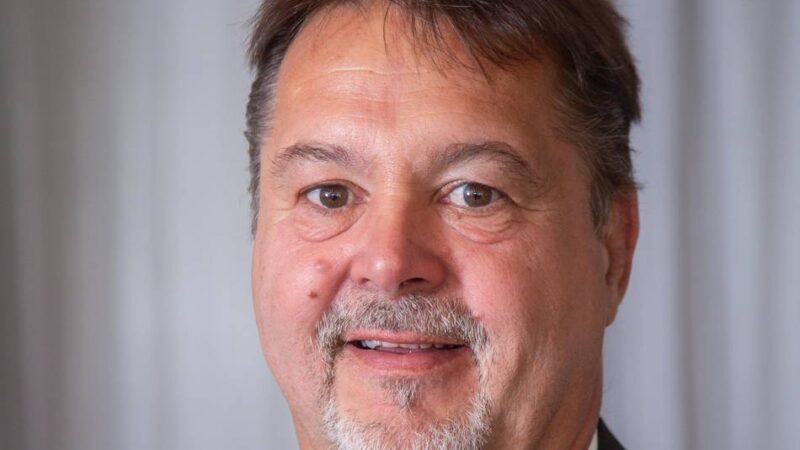 Krefelder Gewerkschafter: Tino Brüning bleibt Bezirksvorsitzender der IG Bau