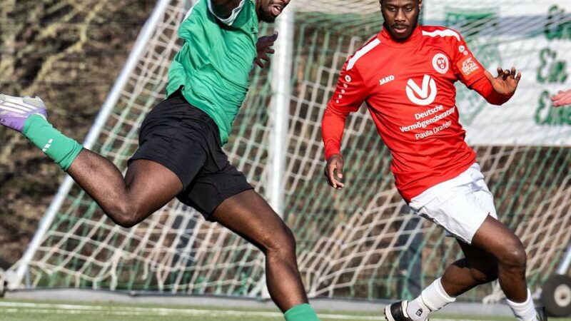 Das gefällt dem Trainer: SC Reusrath steht nach Kantersieg weiter an der Spitze