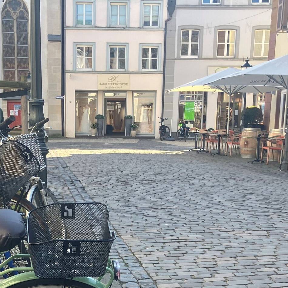 Kleinkind in Fußgängerzone angefahren: „Ich habe noch nie einen Menschen so fliegen sehen“