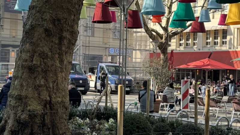 Vor dem „Krefelder Frühling“: Innenstadt herausgeputzt – Stadt und Handel setzen auf frischen Eindruck