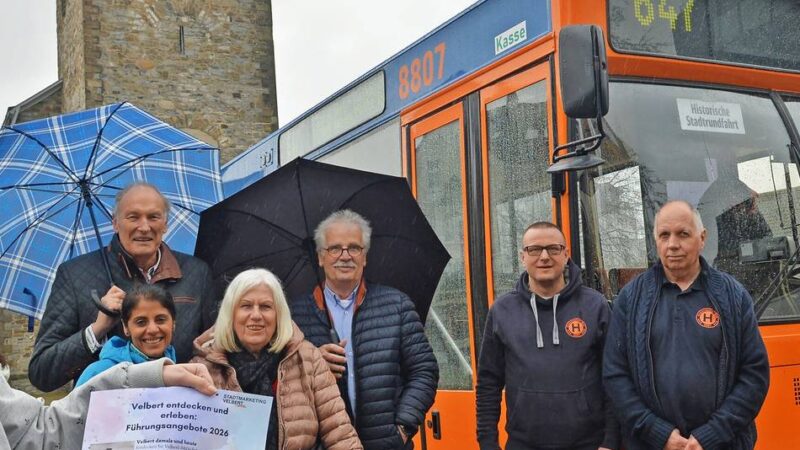 Das Stadtmarketing bietet Rundgänge durch die Velberter Innenstadt bis zum Naturerlebnis in Neviges: Aus dem ehemaligen Linienbus lässt sich viel Neues in allen Velberter Stadtteilen entdecken