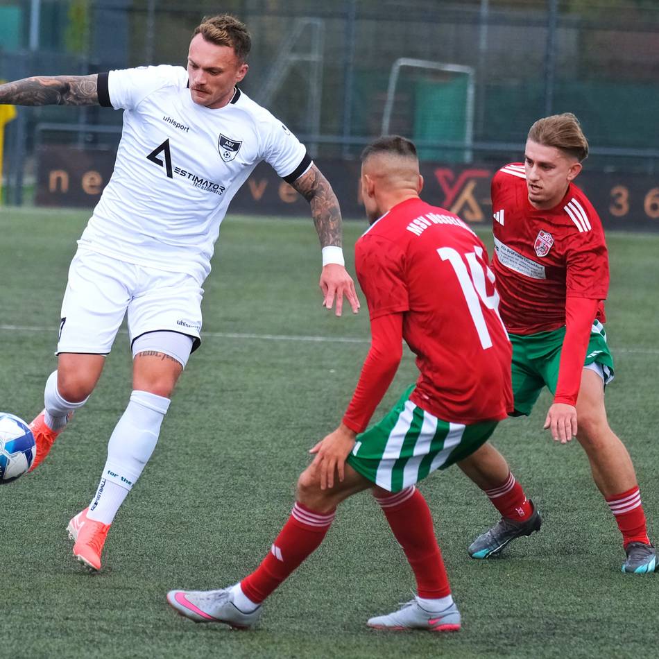 Ein Top-Spiel nach dem anderen: ASV Mettmann fordert den Spitzenreiter bis zum Abpfiff