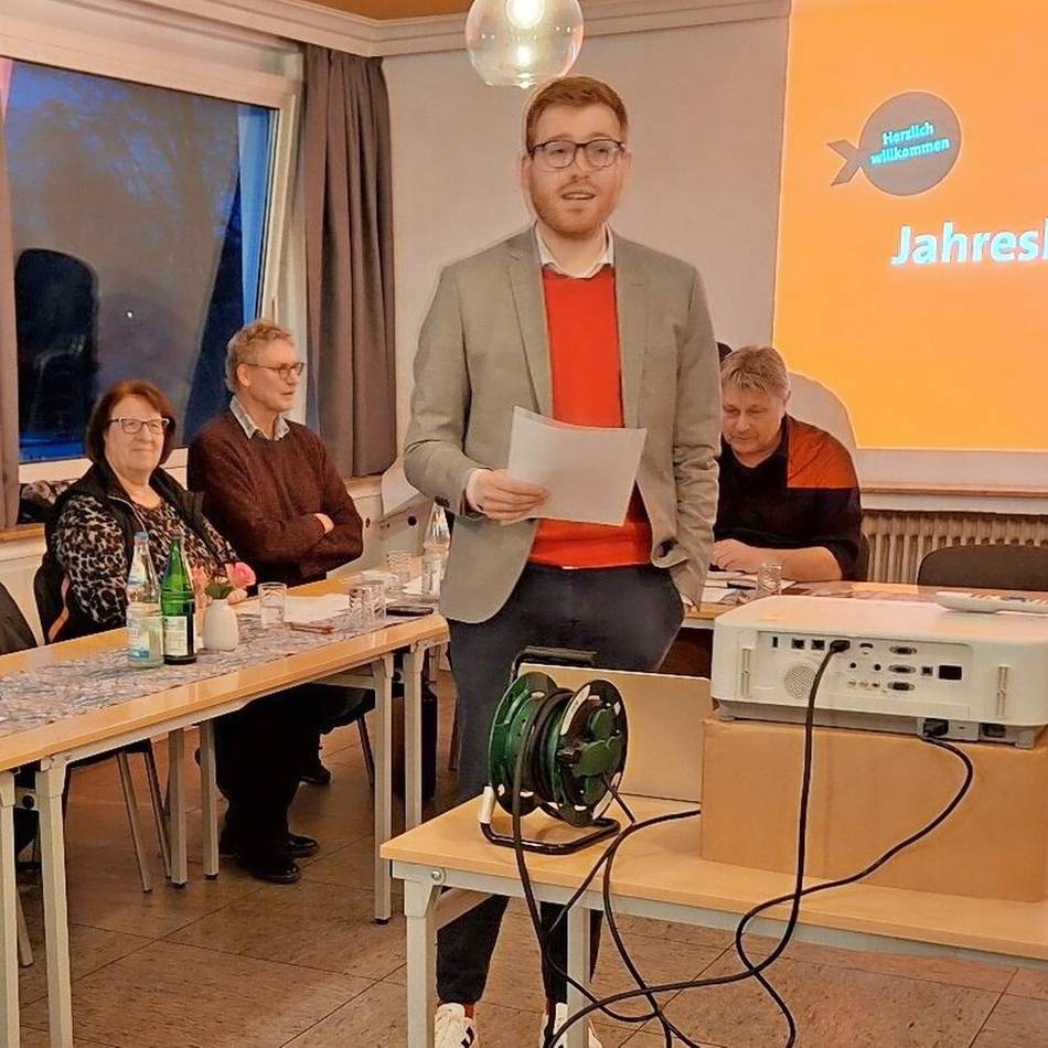 Bei der Jahreshauptversammlung des SPD-Ortsvereins hagelte es Kritik an Bürgermeister Sebastian Schorn: Sperling: „Wir erwarten mehr Transparenz“