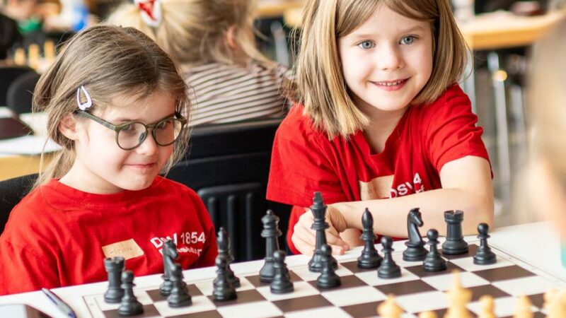 NRW-Meisterschaft: 36 kleine Schachmeister traten in Büderich gegeneinander an