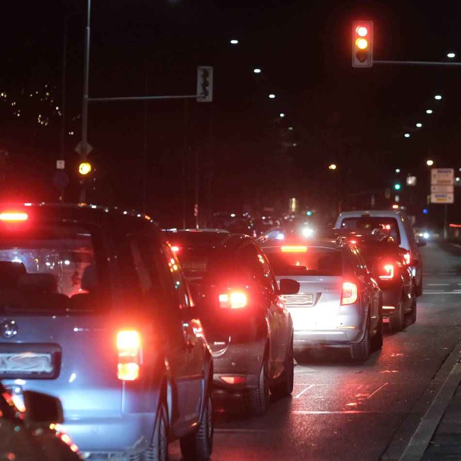 Bauarbeiten notwendig: Schächte auf Europaring abgesackt