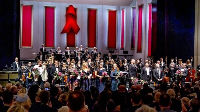 Für die Deutsche Aids-Stiftung : Gänsehaut-Momente bei glanzvoller Operngala in Düsseldorf