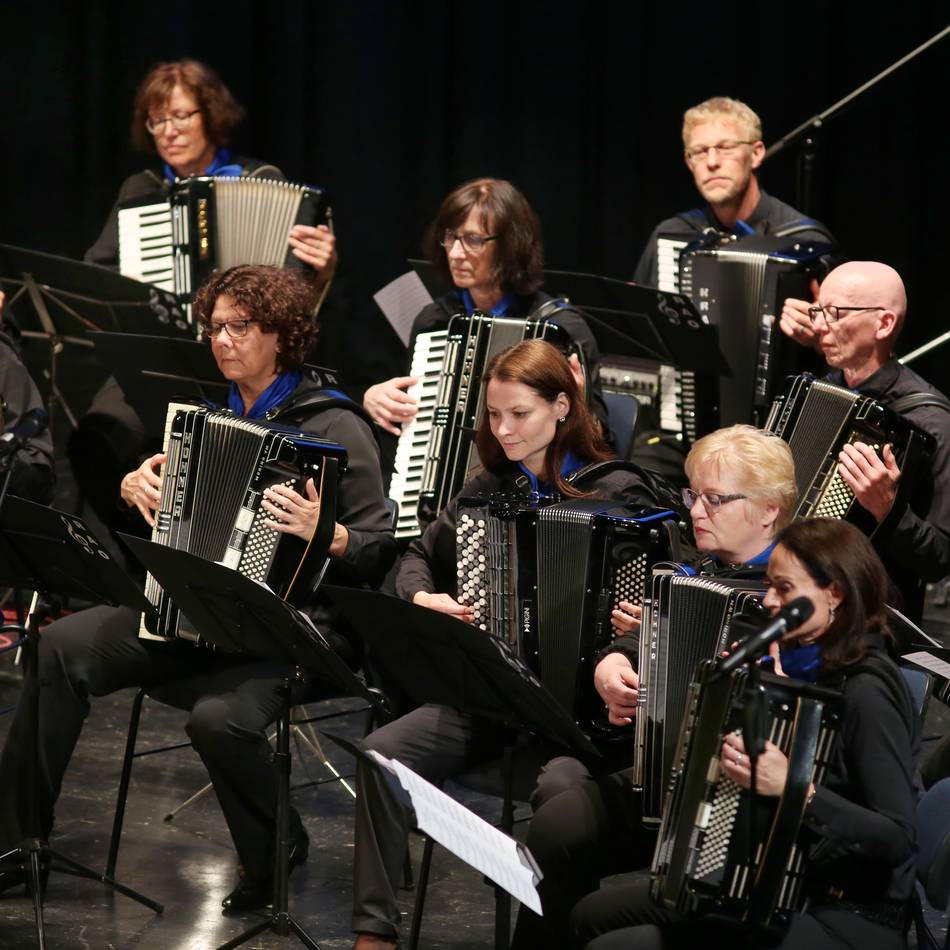 Konzert in Ratingen: Akkordeonorchester begeistert das Publikum