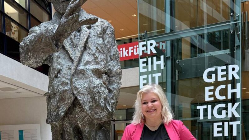 Diskussion in Meerbusch: Talkrunde „Gerechte Zukunft – nur mit Frauen!“