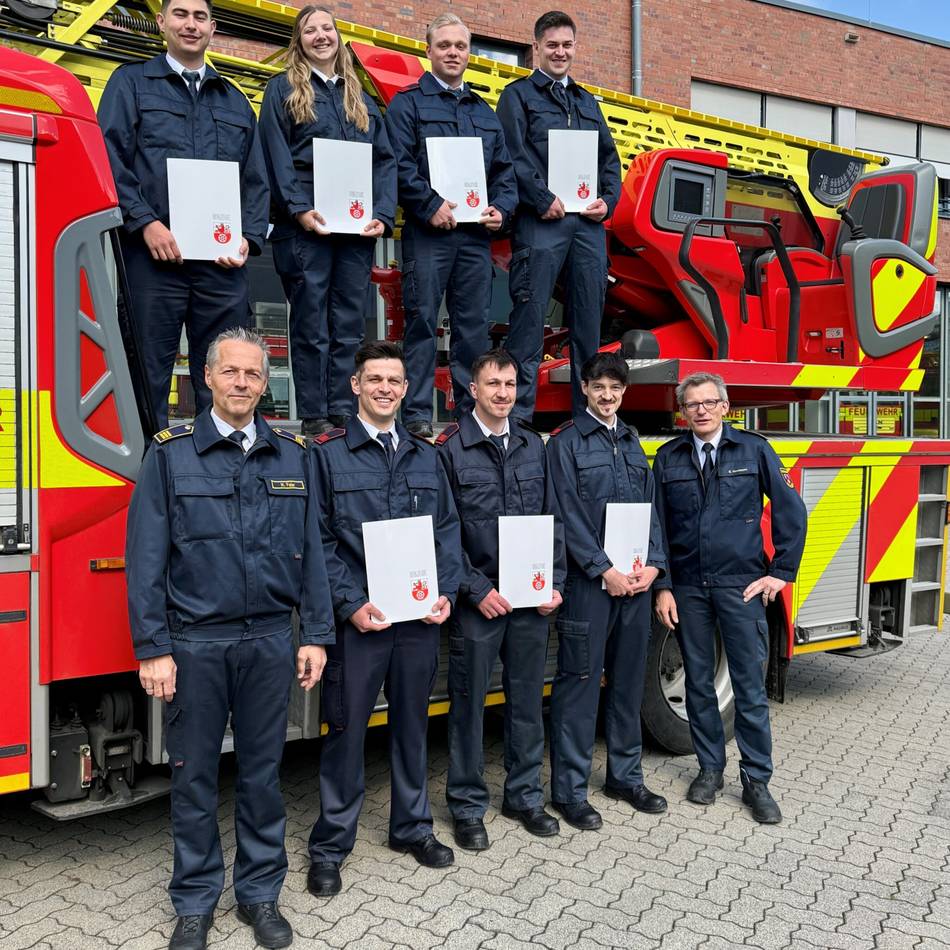 Urkunden überreicht: Feuerwehr freut sich über neue Brandmeister