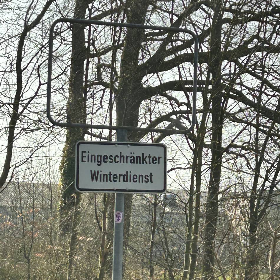 Mehrere Vorfälle in Sevelen: Gemeinde Issum sucht Schilder-Diebe