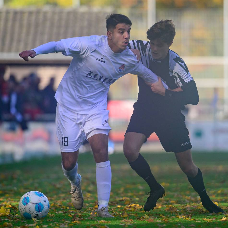 Bitterer Rückschlag im Abstiegskampf: 1. FC Kleve ist nach unglücklicher Niederlage im Kellerduell Tabellenletzter